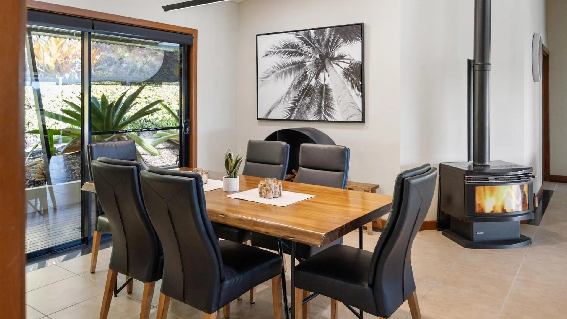Winter Is Here! Enjoy Exclusive Access For 9, Cozy Media Room, Acreage Estate In Magical Sunshine Coast Mooloolah Σπίτι διακοπών